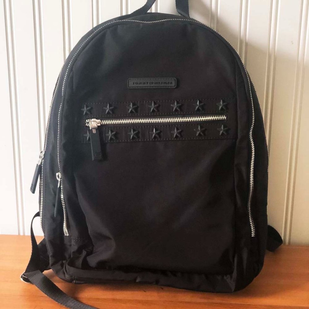 SMALL BLACK BACKPACK